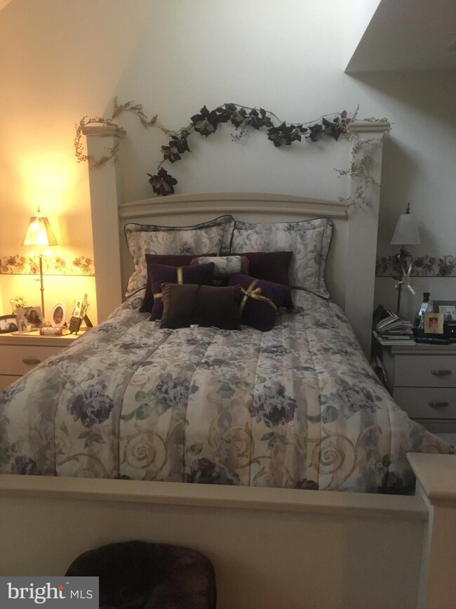 10837 Will Painter Dr, Owings Mills, MD 21117 - photo 7