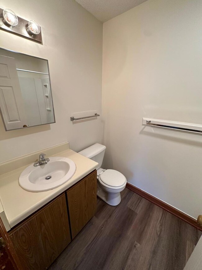 3502 Ivy Commons Dr unit 201, Raleigh, NC 27606 - photo 6