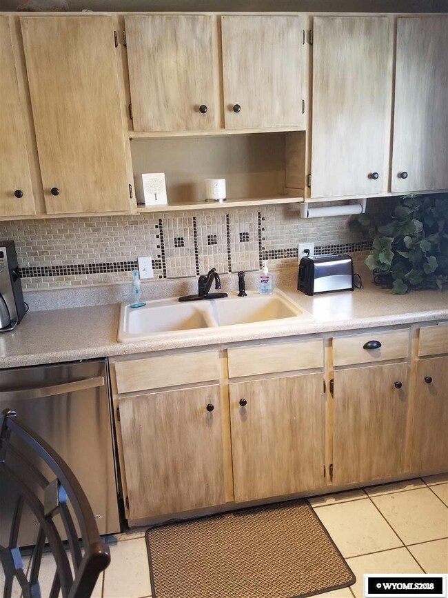 1353 Jim Bridger Ave unit Coulter Dr., Casper, WY 82604 - photo 3