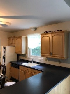 45 Goodhue Rd, Windham, NH 03087 - photo 5