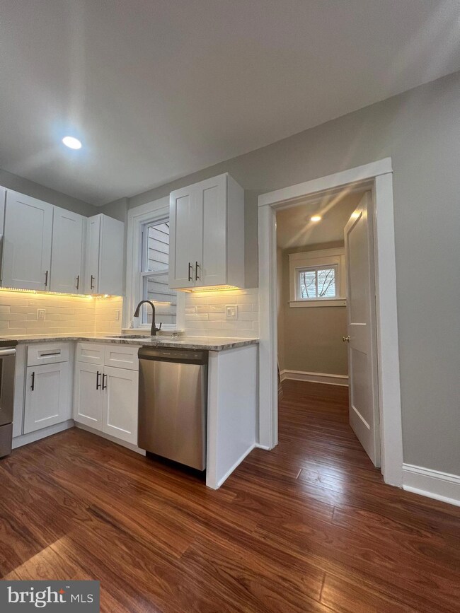 322 Clearbrook Ave, Lansdowne, PA 19050 - photo 6