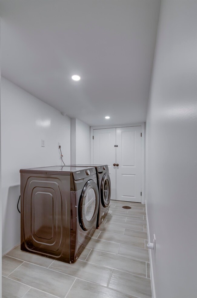 3 Towers St, Jersey City, NJ 07305 - photo 2