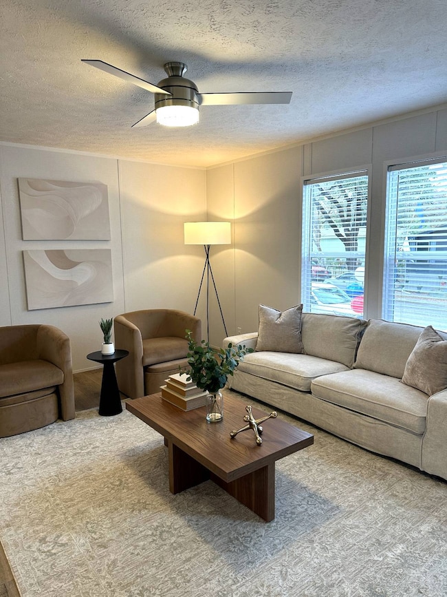 5732 Kay Dr, Fort Worth, TX 76119 - photo 3