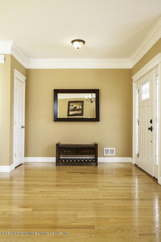 5291 Amboy Rd unit A, Staten Island, NY 10312 - photo 5