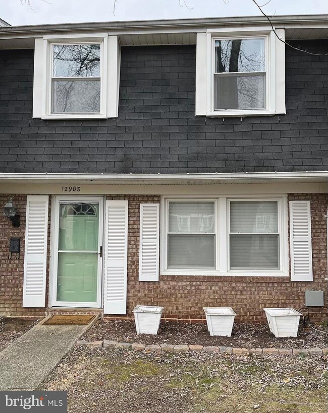12908 Marquette Ln, Bowie, MD 20715 - photo 2