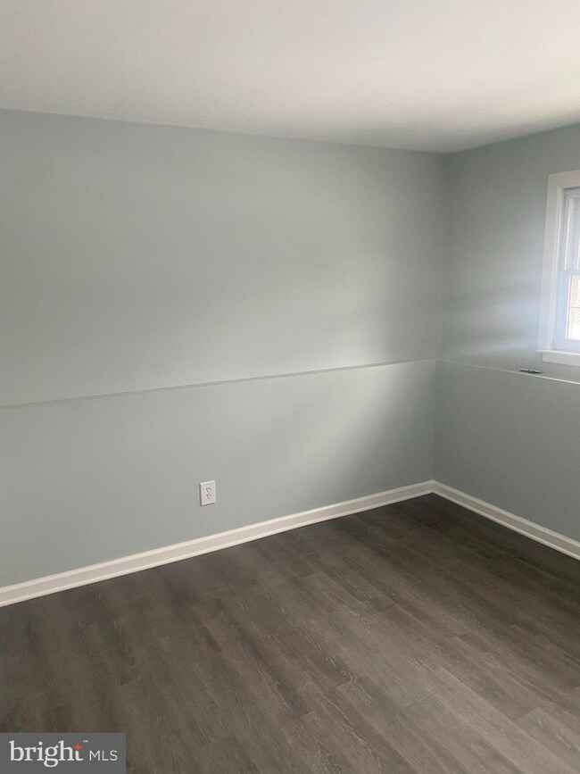 9 Sandal Ln, Willingboro, NJ 08046 - photo 4