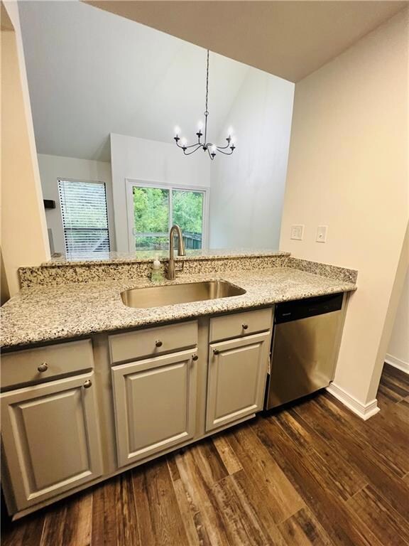 Stainless steel appliances include dishwasher, sto