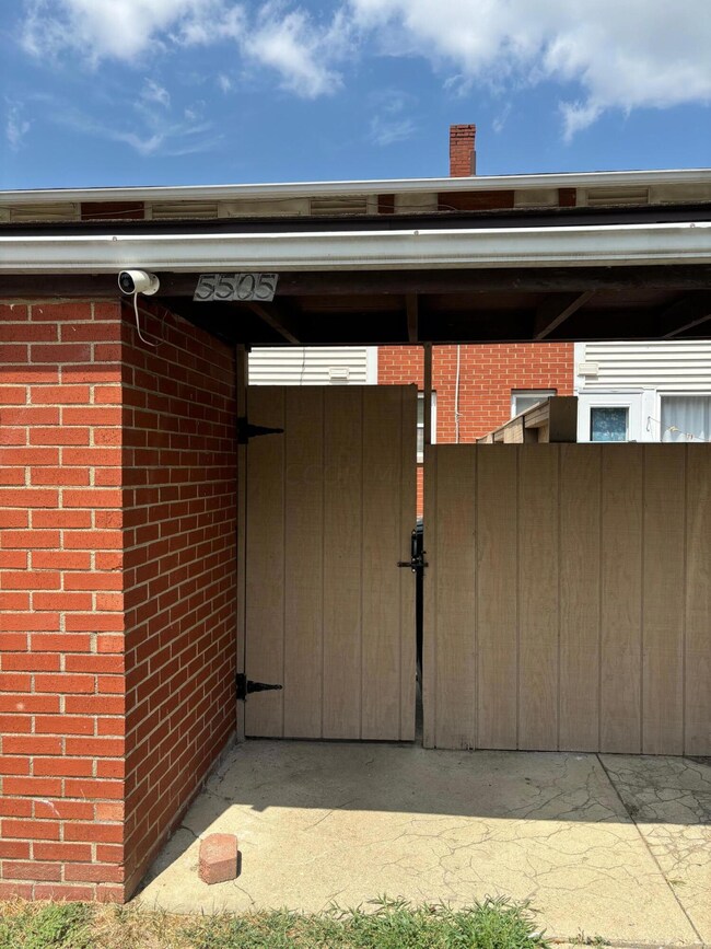 5505 Rockwood Ct unit R34, Columbus, OH 43229 - photo 3