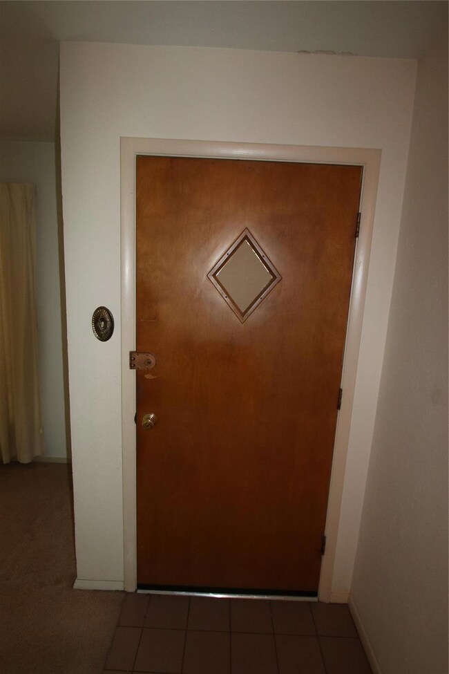 717 W Cheryl Ave, Hurst, TX 76053 - photo 3