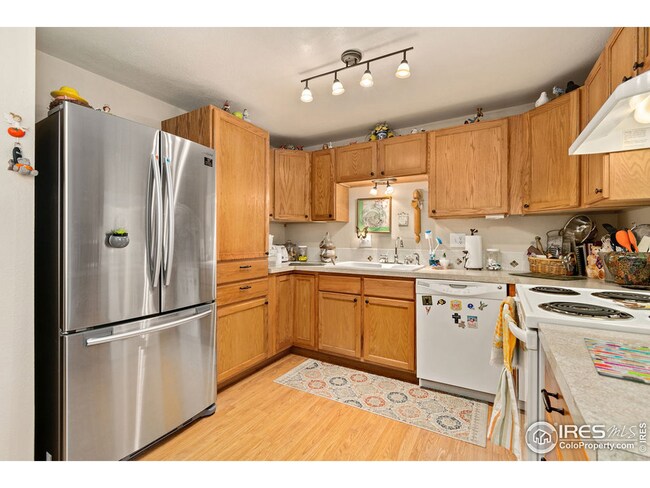 Kitchen with French Door Refrigerator