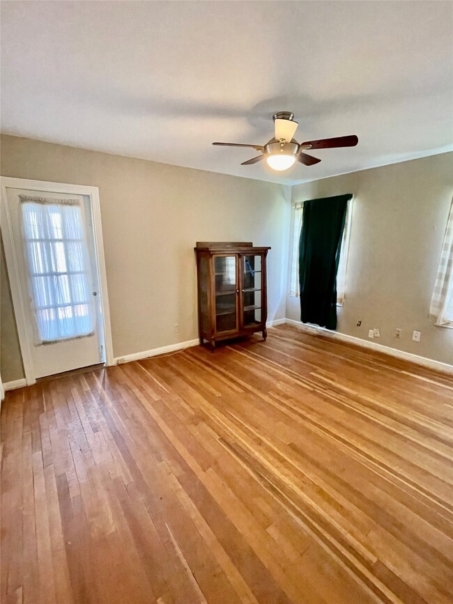 3416 Charleston St, Houston, TX 77021 - photo 6