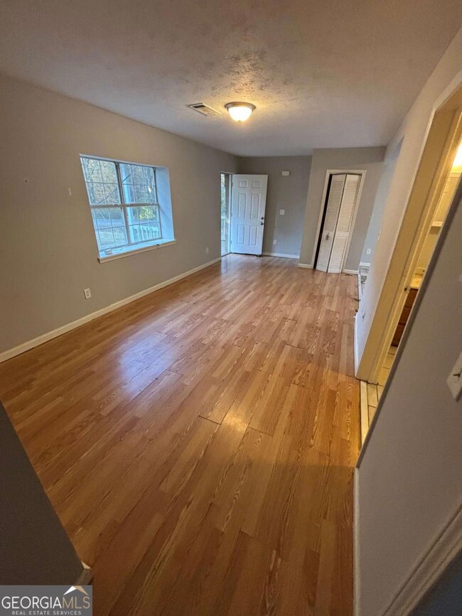 1759 Teamon Rd unit B, Griffin, GA 30223 - photo 5