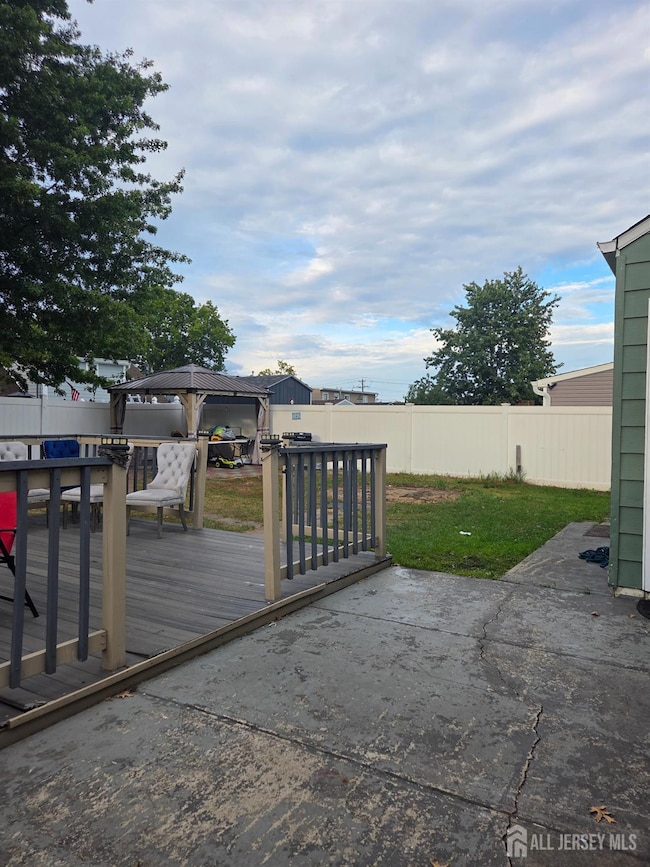 36 E Laurel St, Carteret, NJ 07008 - photo 5