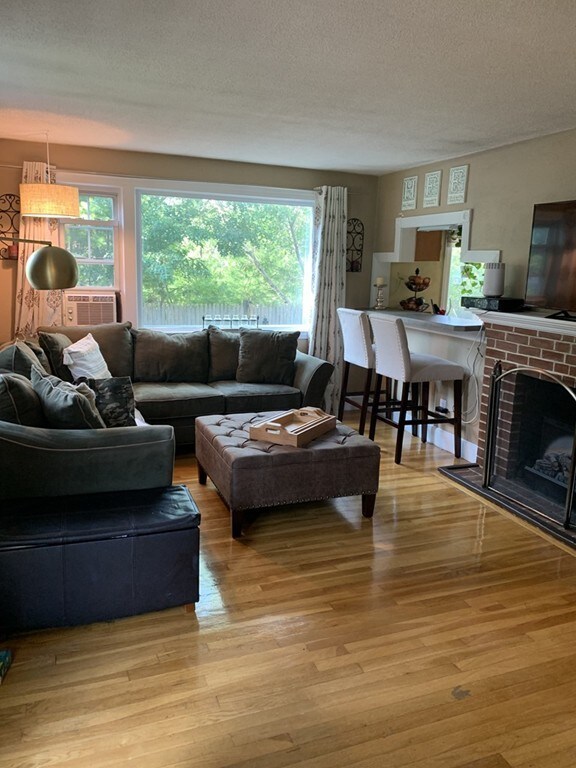 33 Howland Rd, Stoughton, MA 02072 - photo 2