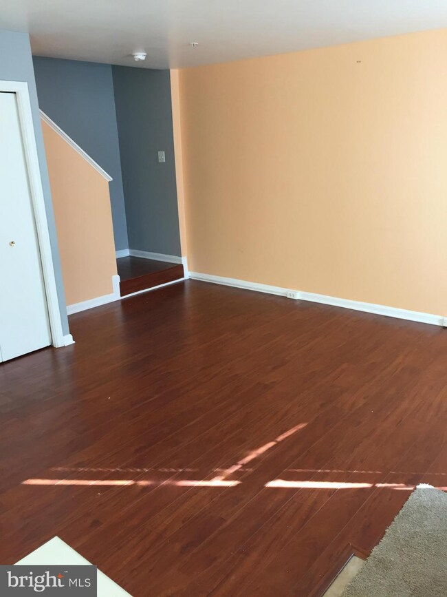 137 Heathfield Dr, Frederick, MD 21702 - photo 3