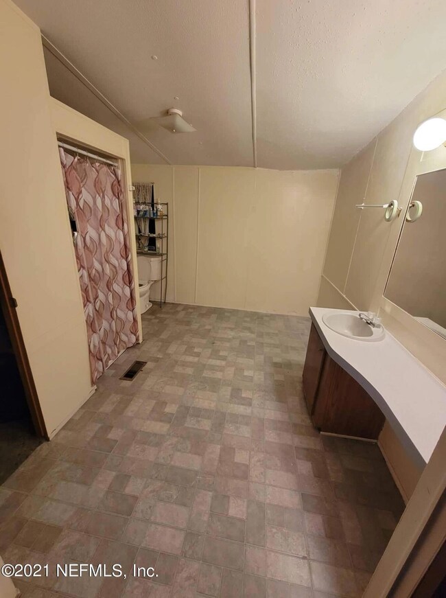 OWNER SUITE BATH