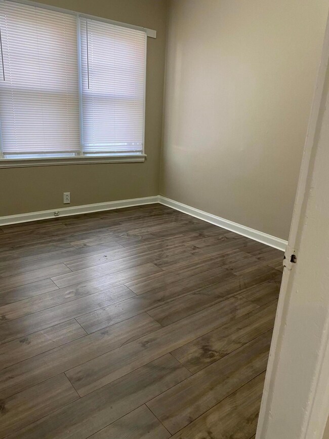 E977DCDA-529F-42E6-9009-45CFDDE80CB0