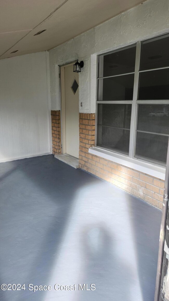 755 Lunar Lake Cir, Cocoa, FL 32926 - photo 2