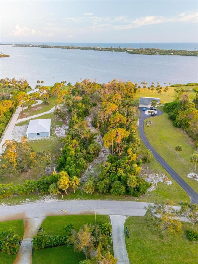 0 Bayshore Dr unit MFRD6143063, Englewood, FL 34223 - photo 4