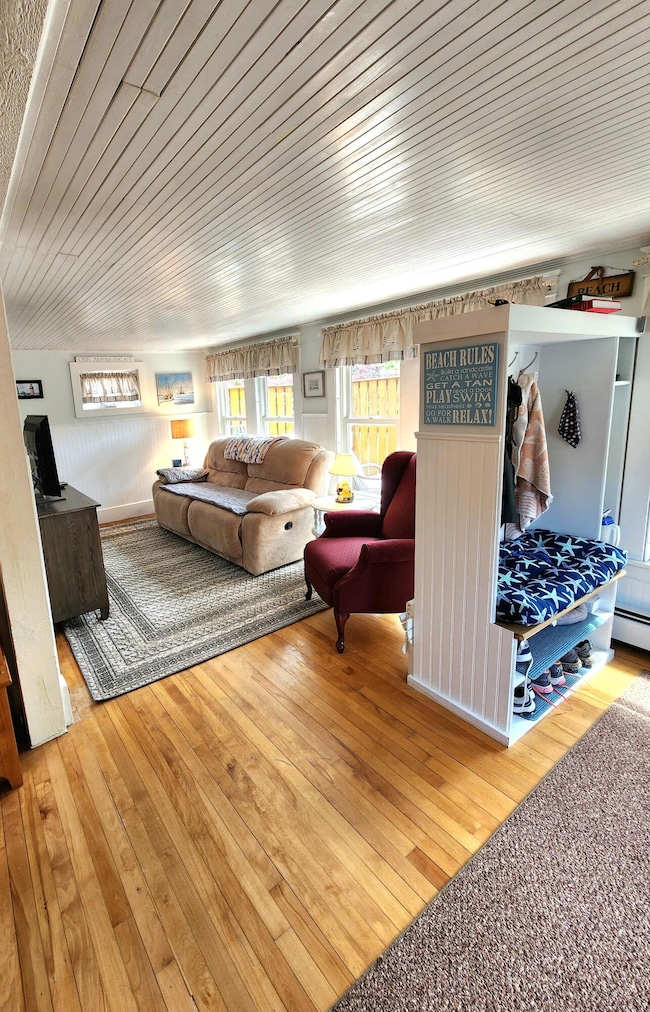 44 Adelaide Rd, Old Orchard Beach, ME 04064 - photo 6