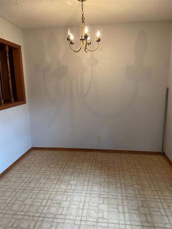 1504 W California St, Gainesville, TX 76240 - photo 4