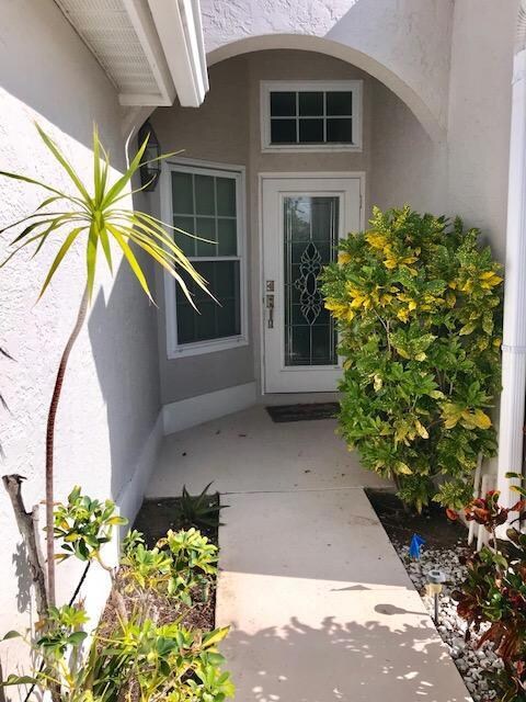 129 N Lakeshore Dr, Hypoluxo, FL 33462 - photo 2