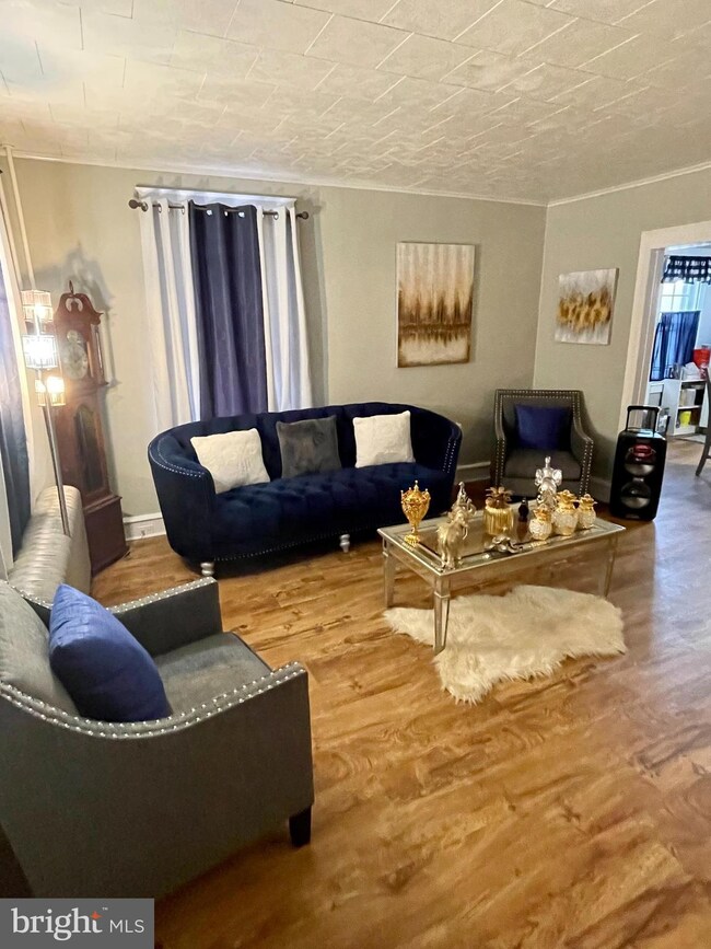 1515 N 11th St, Reading, PA 19604 - photo 6