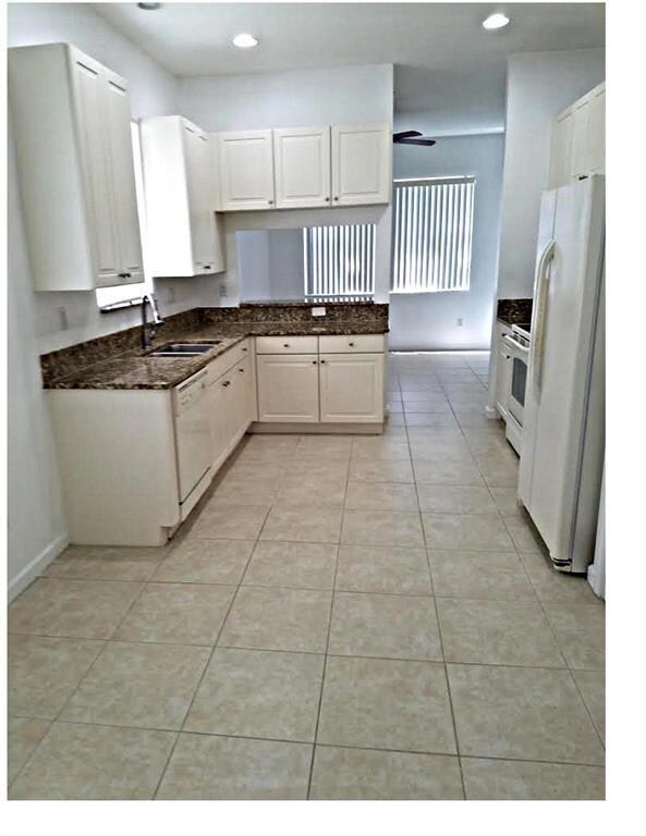 203 SW Walking Path, Stuart, FL 34997 - photo 3