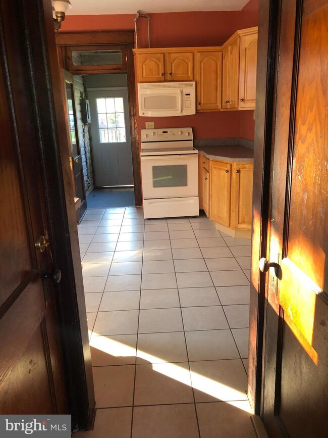 17503 Virginia Ave, Hagerstown, MD 21740 - photo 7