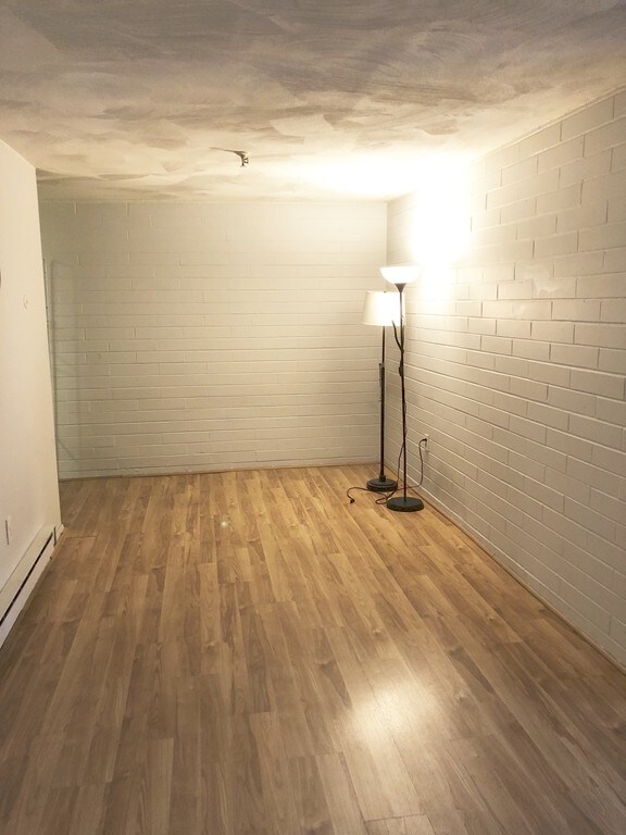 Sagamore Place Condominiums unit 215, Quincy, MA 02171 - photo 6