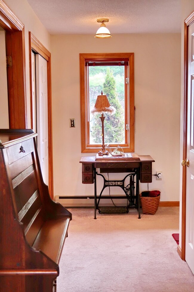 67 Fairways Dr unit 5, Bethlehem, NH 03574 - photo 7