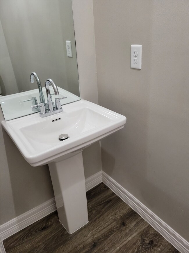 5262 Ella Blvd unit 502, Houston, TX 77018 - photo 5