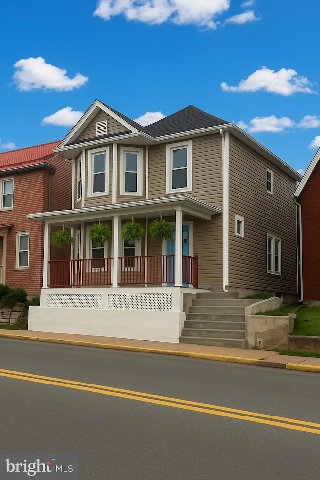 633 N Queen St, Martinsburg, WV 25404 - photo 3