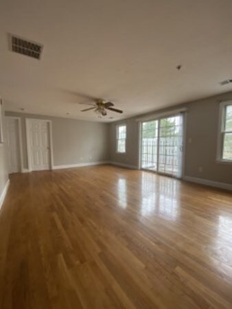 41 Water St unit 2B, East Weymouth, MA 02189 - photo 3