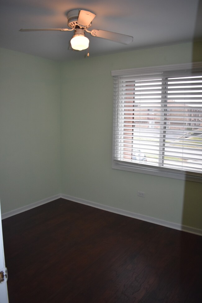 12752 S Kenneth Ave unit C, Alsip, IL 60803 - photo 2