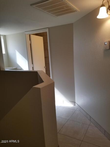 1712 E Pepper Cir unit 2, Mesa, AZ 85203 - photo 7