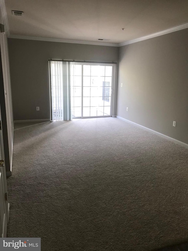 9720 Holmes Place unit 203, Manassas Park, VA 20111 - photo 7