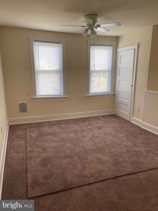 124 Garfield Ave unit 2, Clementon, NJ 08021 - photo 3