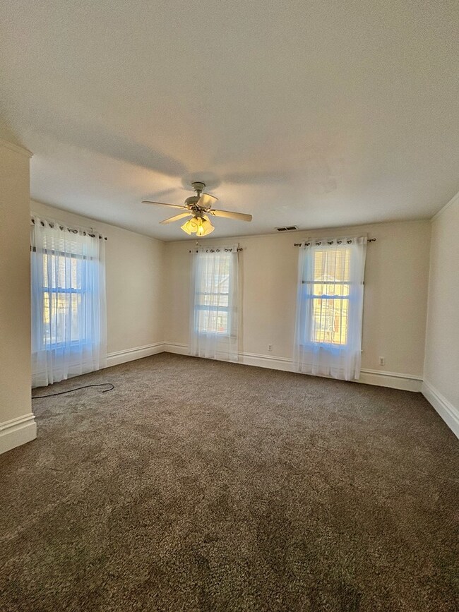 306 Jones St, Wheeling, WV 26003 - photo 5