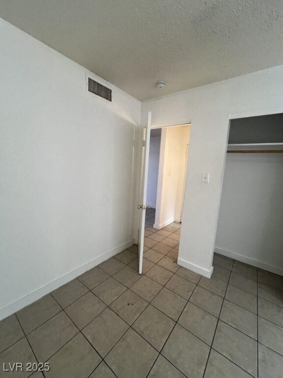 505 N Decatur Blvd unit C, Las Vegas, NV 89107 - photo 2