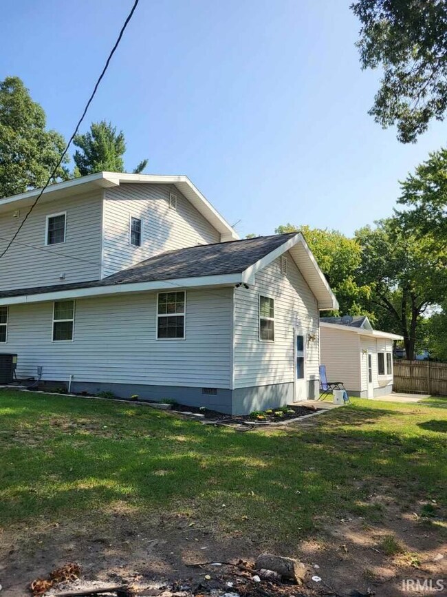 8155 N Oak Ave, Walkerton, IN 46574 - photo 5