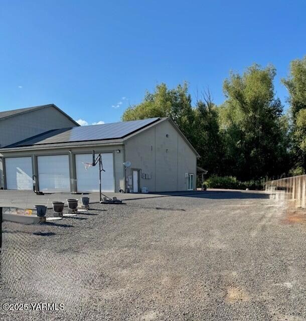 11705 Wide Hollow Rd acess to park and p