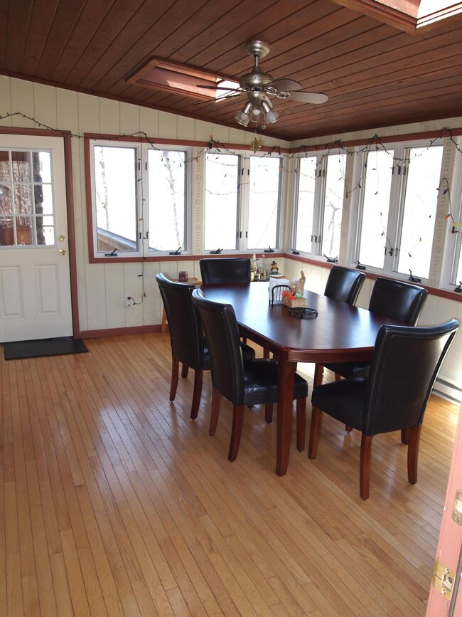 123 Broadmoor Dr, Hawley, PA 18428 - photo 6