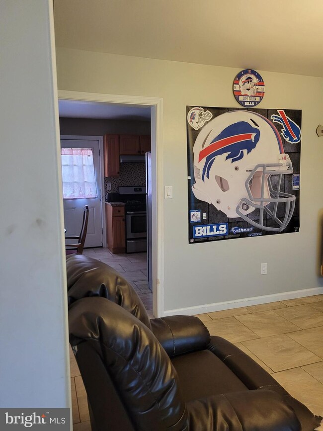 42 Peachfield Ln, Willingboro, NJ 08046 - photo 7