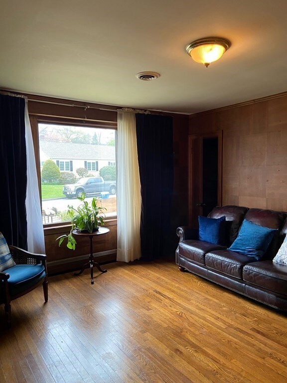 31 Milton St, Fall River, MA 02720 - photo 6