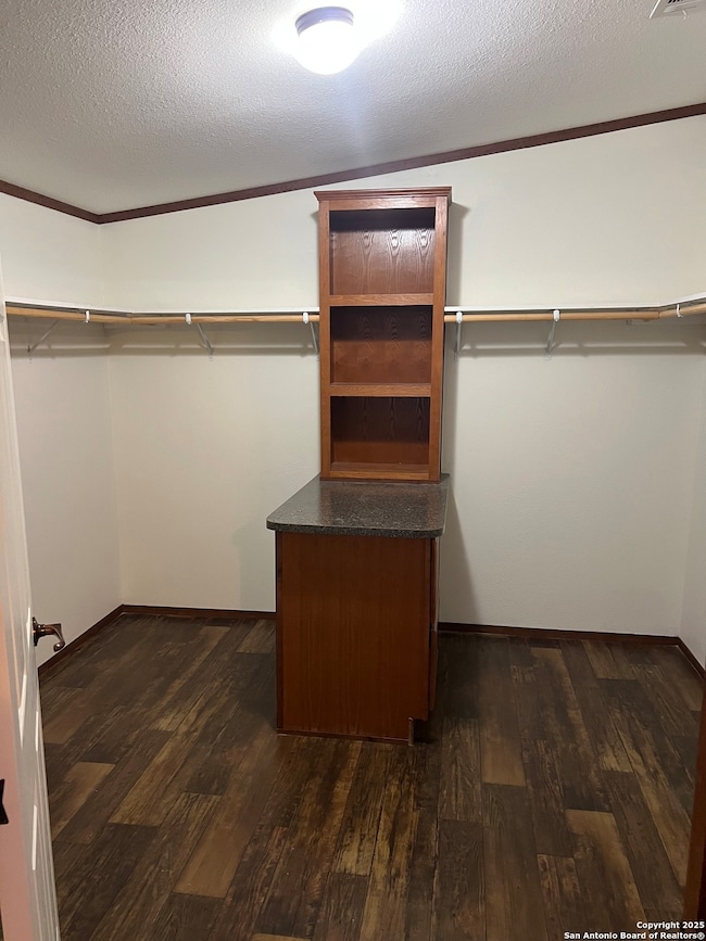 219 Hickory Hill Dr, La Vernia, TX 78121 - photo 5