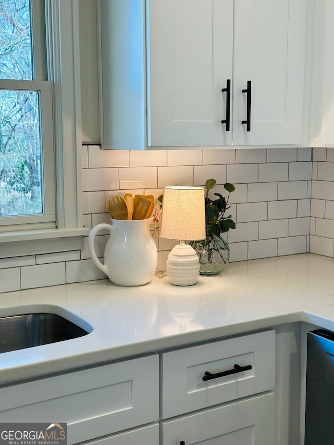 6365 Susan Dr SW, Mableton, GA 30126 - photo 2