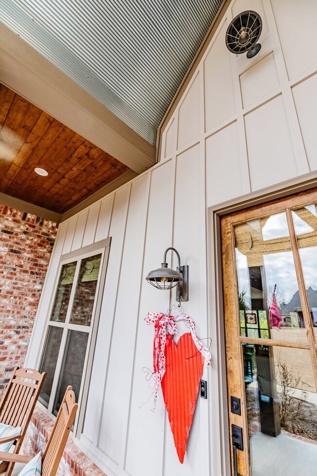 114 Downing St, Oxford, MS 38655 - photo 3