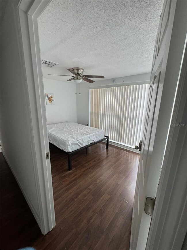 7835 Bloomfield Dr, Port Richey, FL 34668 - photo 5