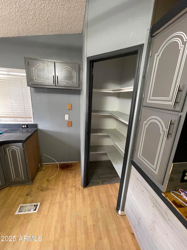 865 W Mountain View Ln, Quartzsite, AZ 85346 - photo 7